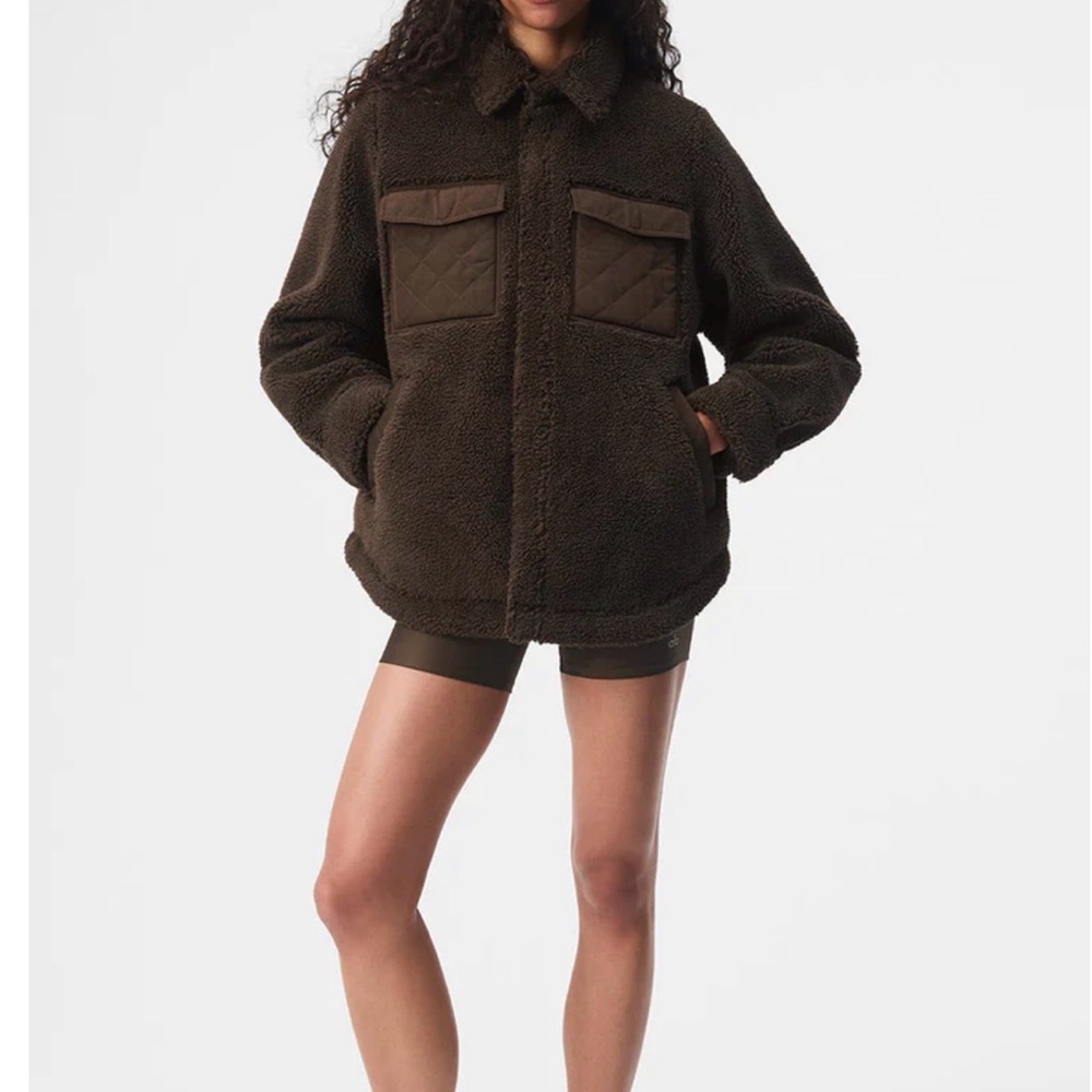 ALO Yoga Sherpa Edge Shacket size xs color espresso
